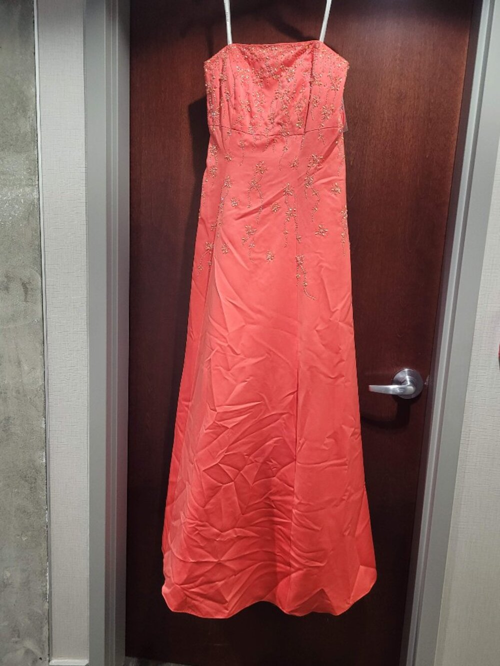 Faviana 9137 Size 14W Coral Pink Dress